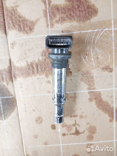 Катушка зажигания Volkswagen Polo 5 612 036905715C