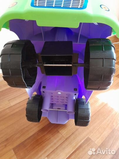 Машинка-каталка