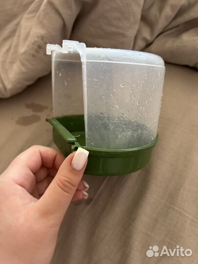 Клетка для птиц в подарок много принадлежностей