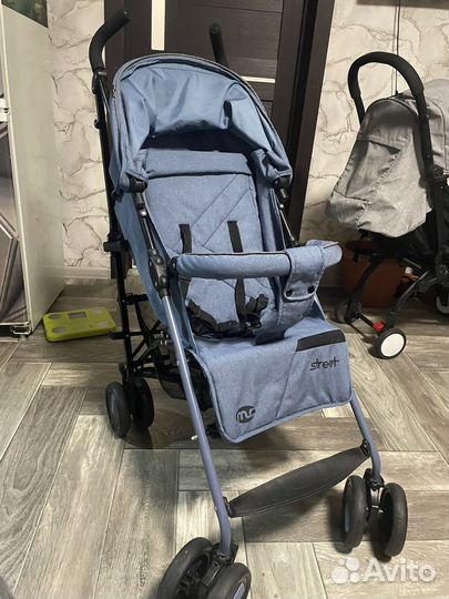 Коляска трость