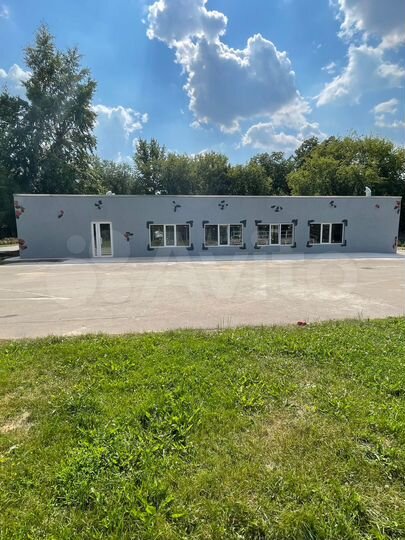 Здание, 267 м²