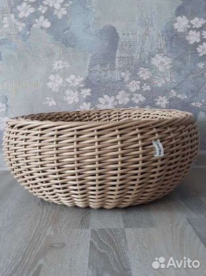 Кашпо из ротанга