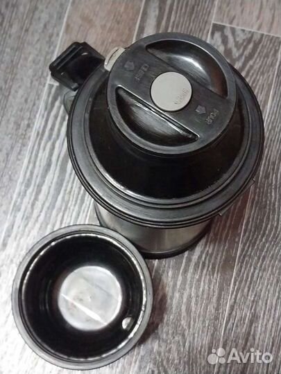 Термос Vinzer 1.4 л