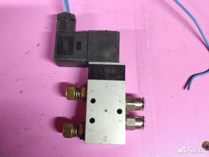 Соленоид, пневмоклапан Airtec M-04-510-HN