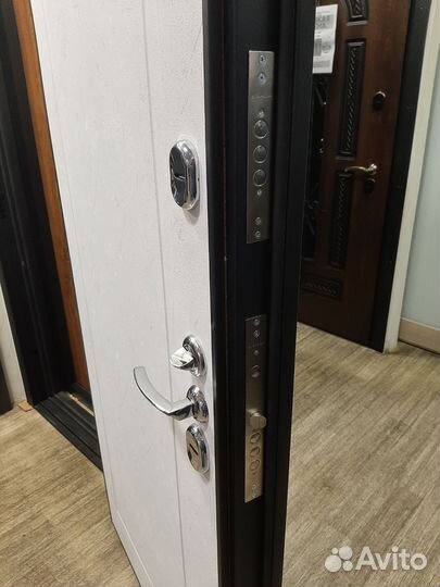 Новые стальные двери с терморазрывом