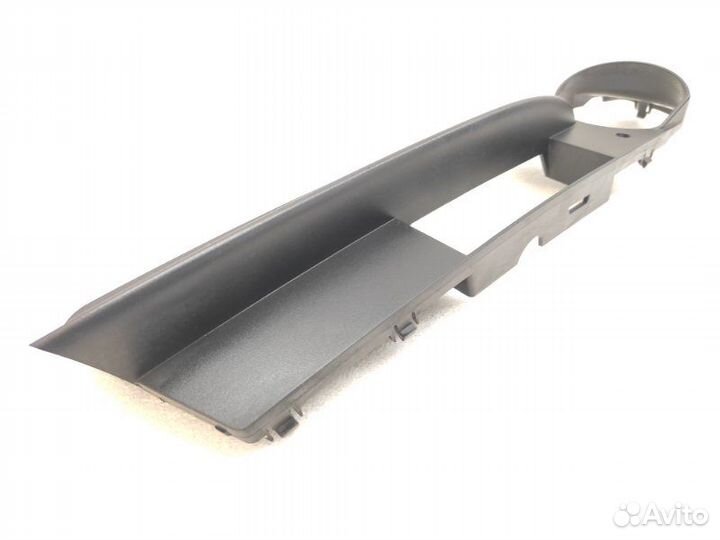 Решетка в бампер передняя правая Bmw 5-Series E60