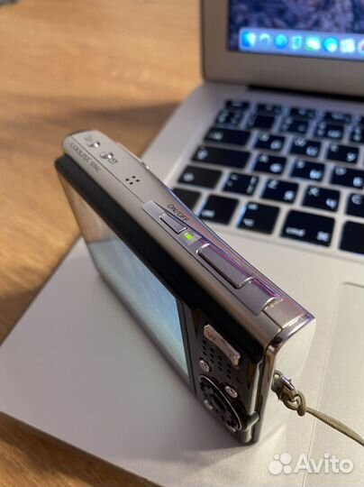 Компактный фотоаппарат nikon