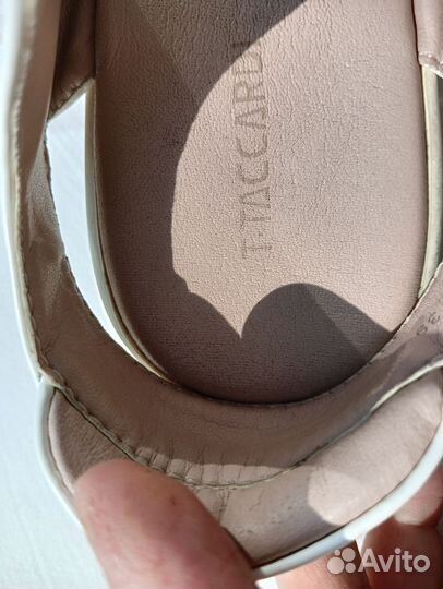 Сандалии женские