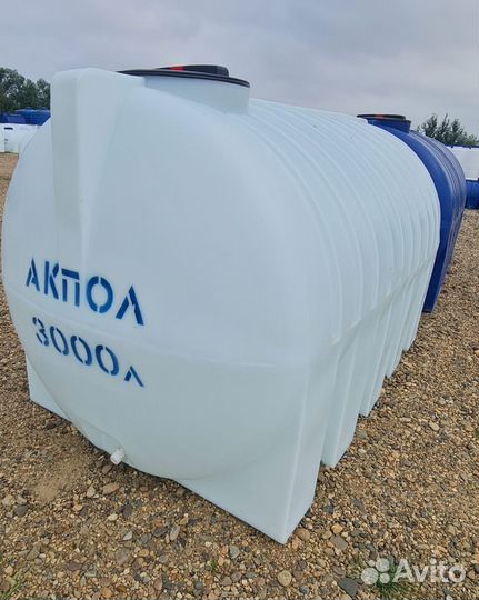 Емкость для воды / бак / бочка пластиковая