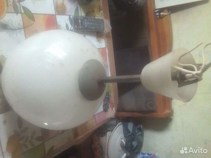 Светильник рабочий бу не битый с плафоном