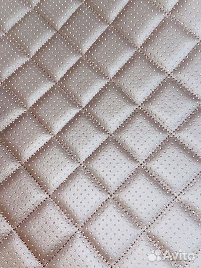 Чехлы из экокожи на LADA Granta