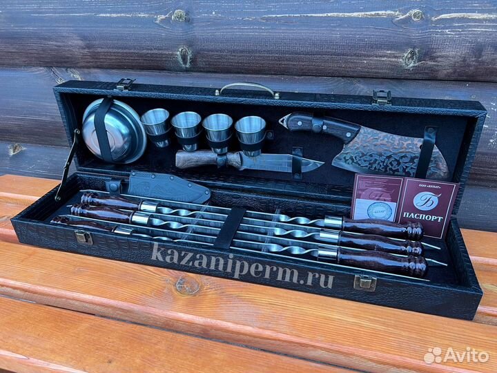 Набор шампуров в чемодане / Набор кизлярский