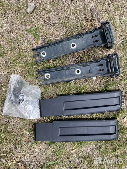Петли калитки задние и накладки Jeep Wrangler JK