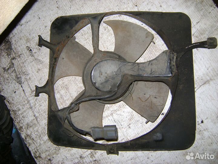 Электро вентилятор радиатора Honda CR-V Хонда цр-В