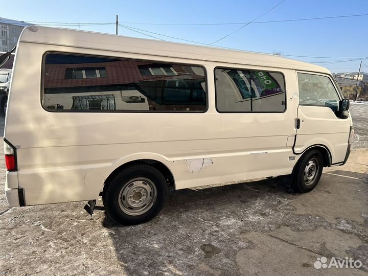 Mazda Bongo Brawny 2.5 AT, 2000, битый, 280 000 км