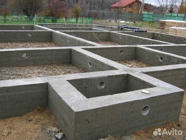 Заливка фундамента