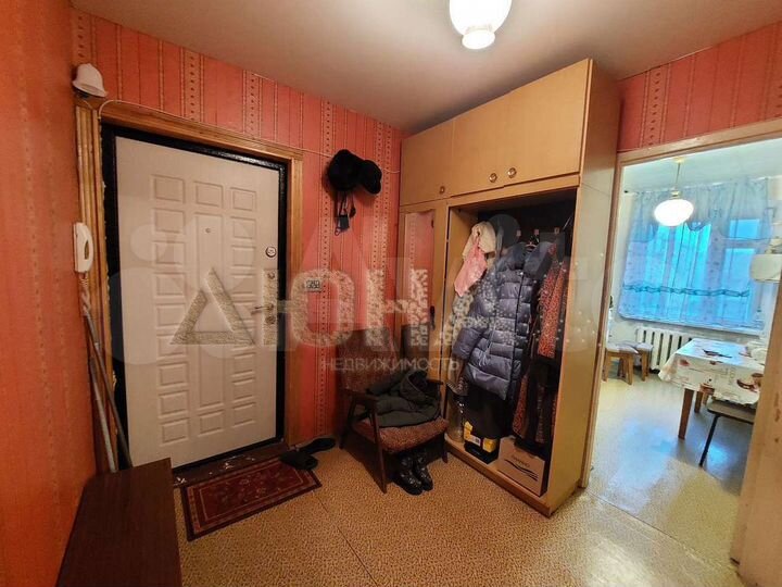 2-к. квартира, 52 м², 3/5 эт.