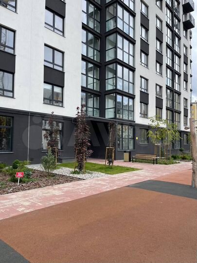 2-к. квартира, 63,5 м², 1/9 эт.