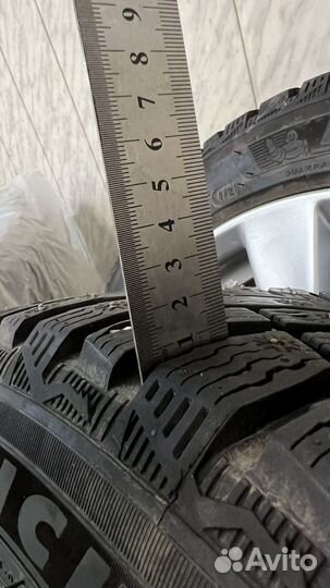 Michelin X-Ice North 235/45 R18 98T