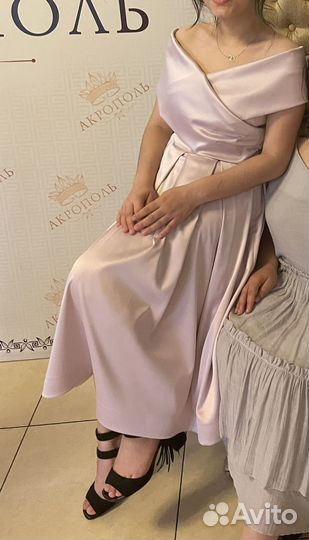 Платье вечернее