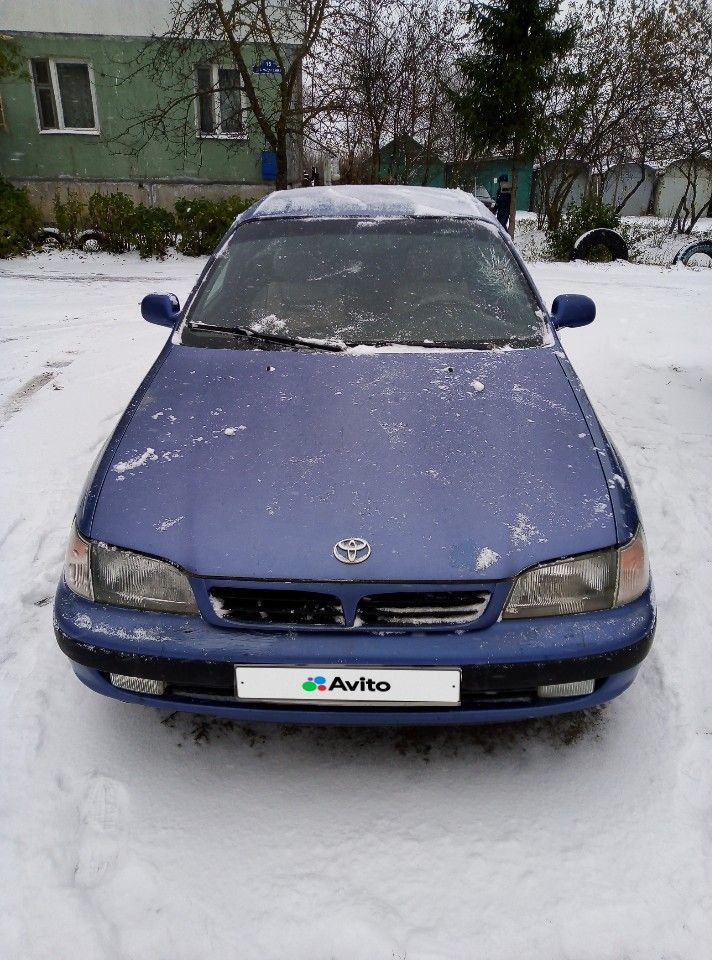 Toyota Carina E: фото владельца