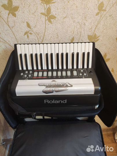 Аккордеон Roland fr-2