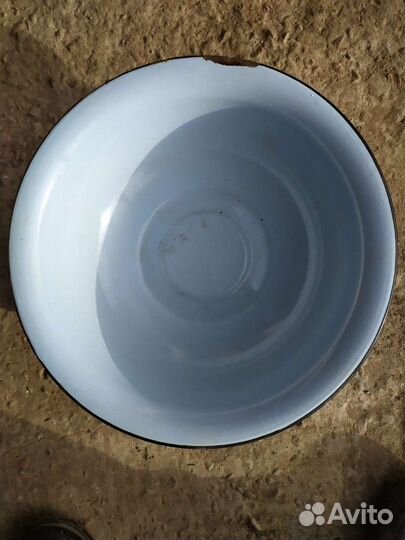 Таз эмалированный