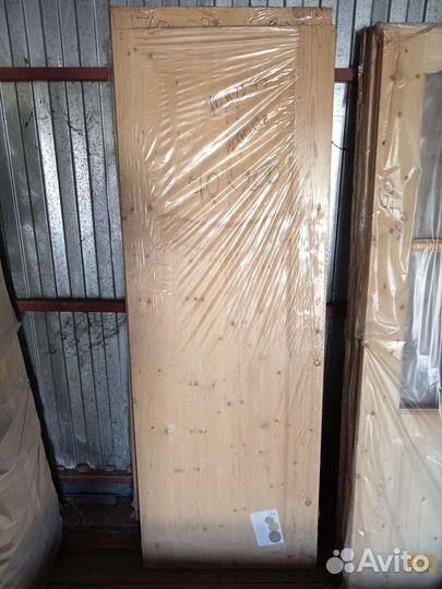 Двери деревянные