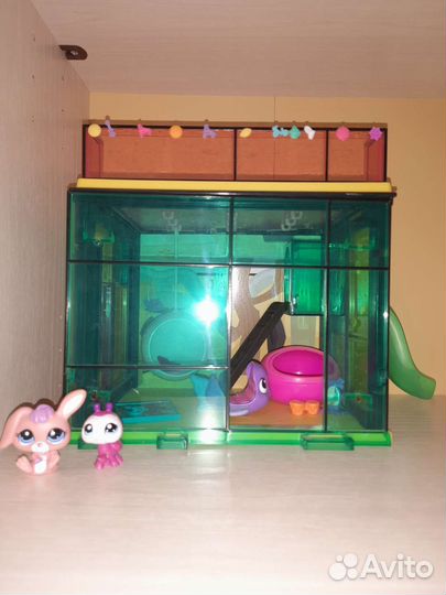 Littlest pets shop
