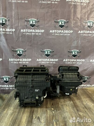 Отопитель салонный Kia quoris 3.8