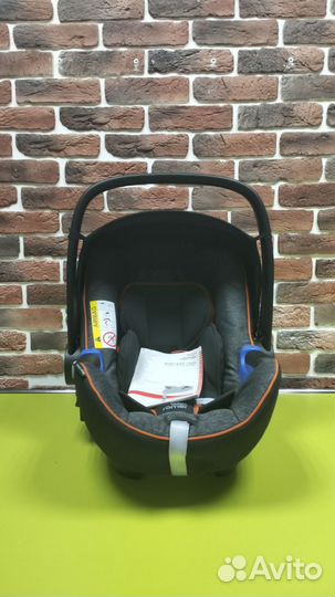 Автолюлька Britax Roemer Baby-Safe i-Size