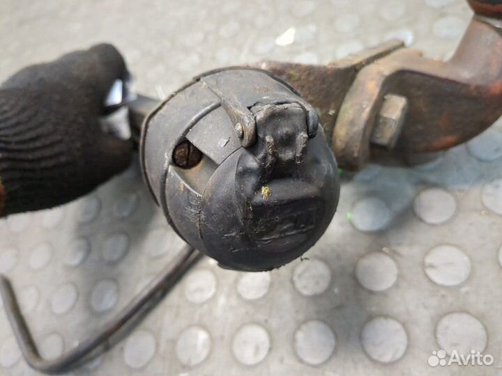 Прицепное устройство Volkswagen Passat 5, 2001