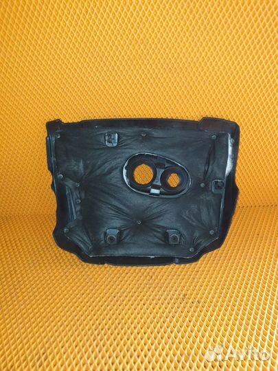 Накладка двигателя Mazda 3 BM