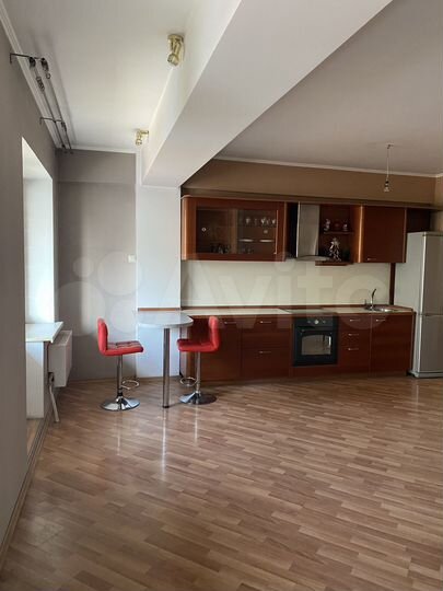 3-к. квартира, 93,2 м², 4/9 эт.