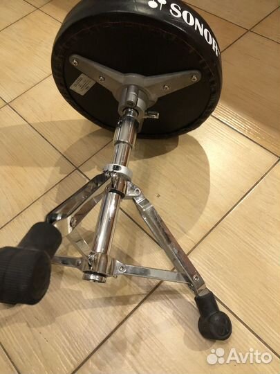 Продам стул Sonor 2000