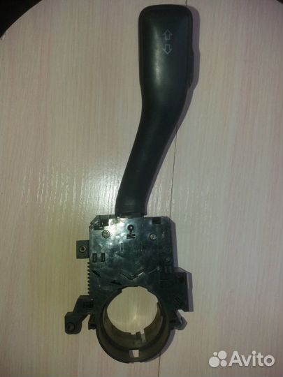 Подрулевой переключатель поворотов