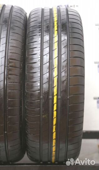 Goodyear EfficientGrip Performance 215/55 R17 94M