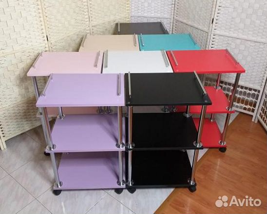 Этажерка (тележка) мастера косметолога