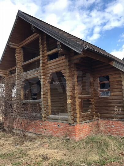 Дом 400 м² на участке 26 сот.