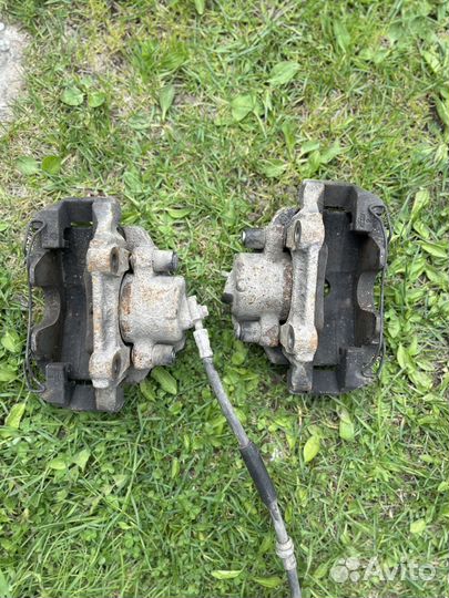 Суппорта оригинал VW Polo sedan 2019г 288мм