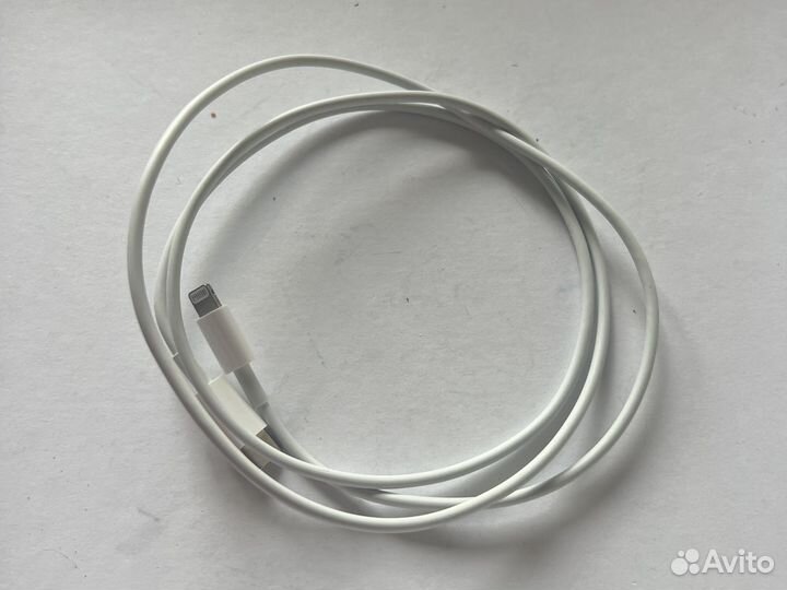 Провод зарядки для iPhone lightning-type оригинал
