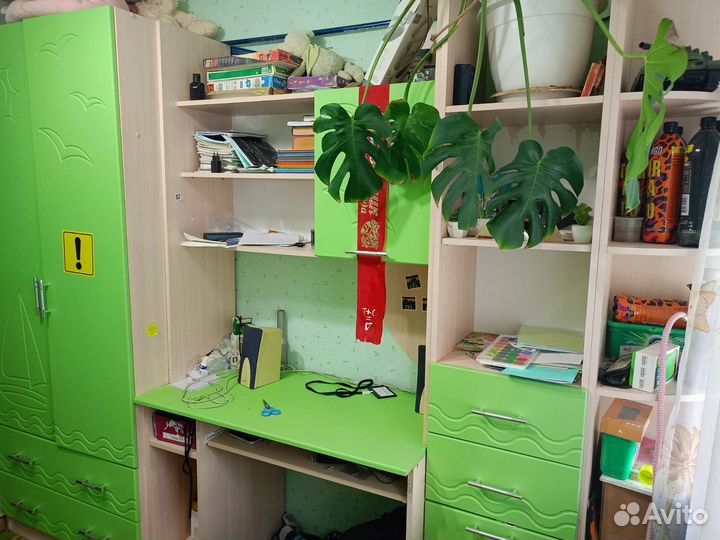 Продам уголок школьника