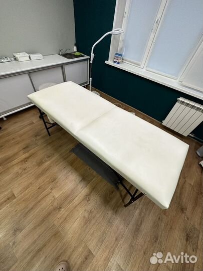 Кушетка косметологическая