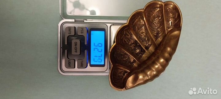 Латунная пепельница 