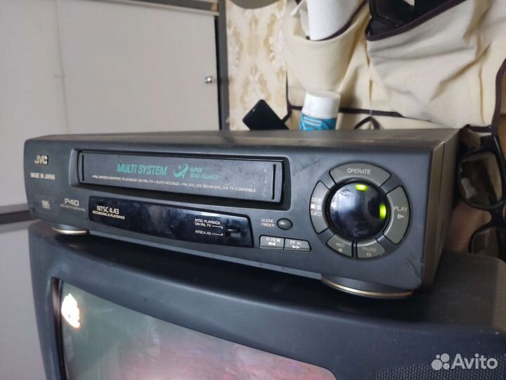 Видеомагнитофон JVC P 40A