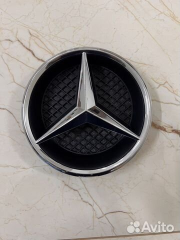 Эмблема решетки радиатора Mercedes E W213 Оригинал