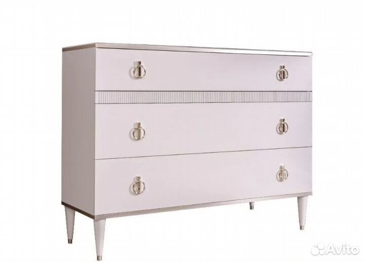 Комод с планкой новый в наличии