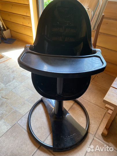 Стульчик для кормления bloom