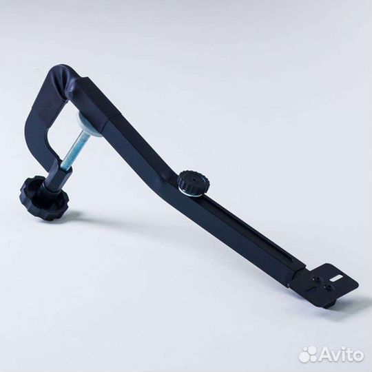 Струбцина для датчика эхолота