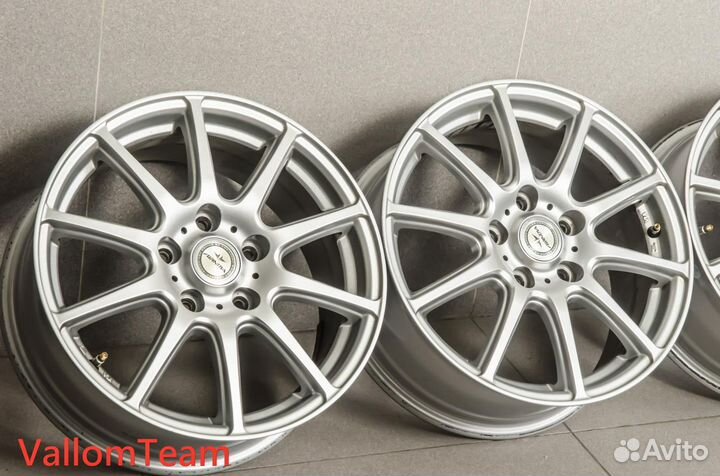 Лот UP27854080 Фирменные 16-е диски airnova